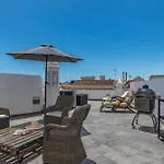 Casa Cavalo Town Centre شقة