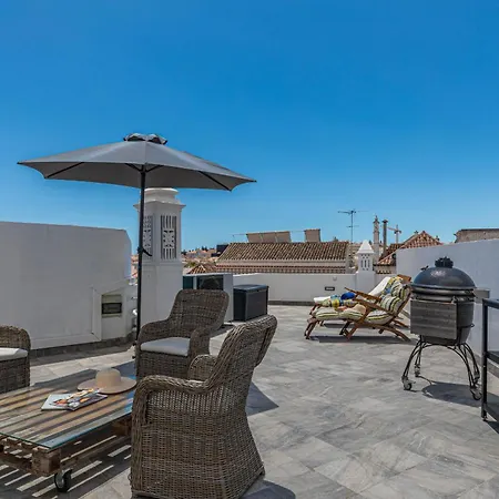 Casa Cavalo Town Centre Апартаменты